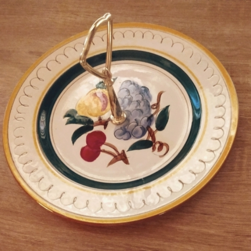 ♥️Stangl  Pottery, Fruit Pattern Serving Plate with center handle